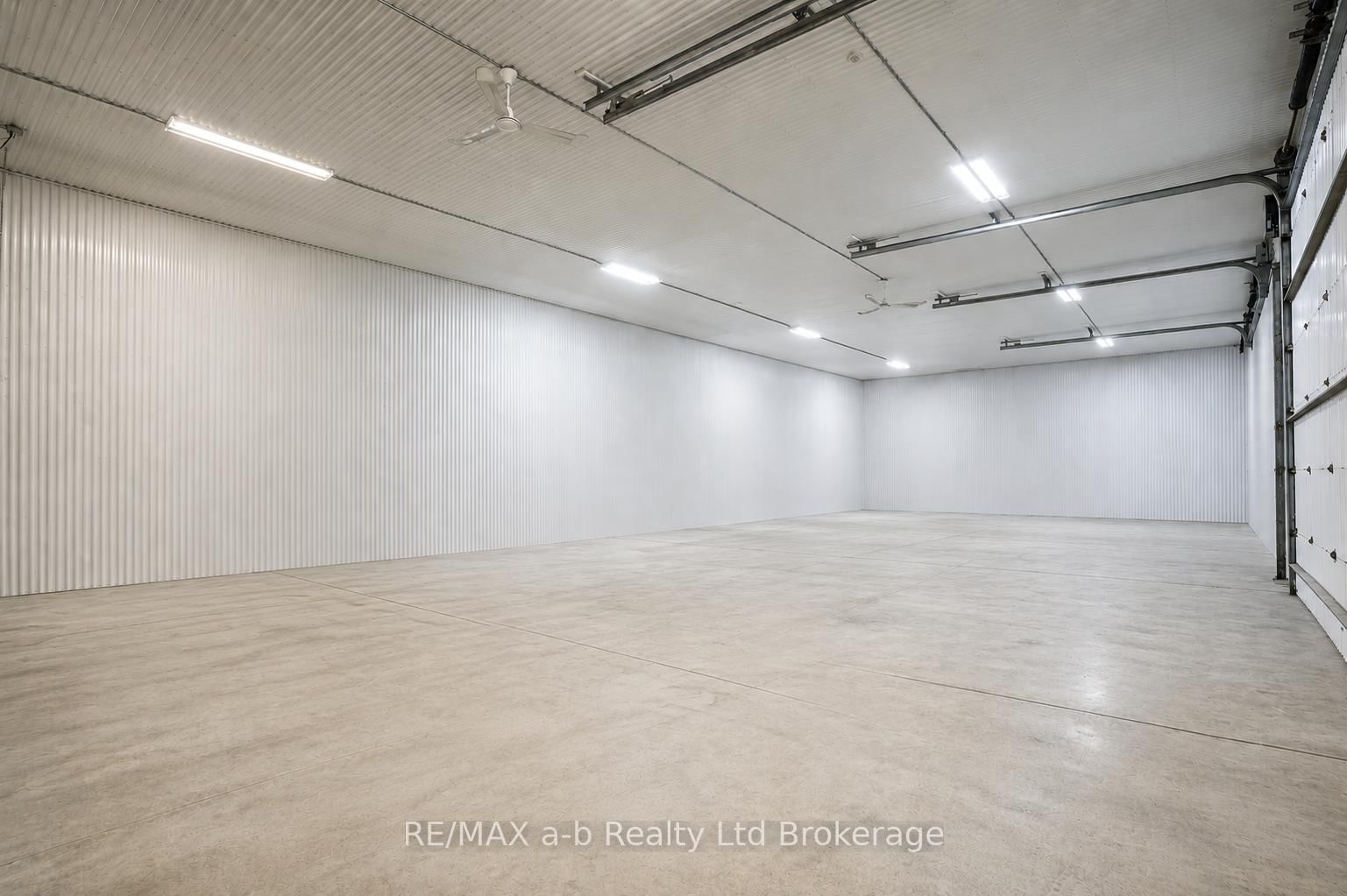306171 Caley Road • Norwich, ON photo 8