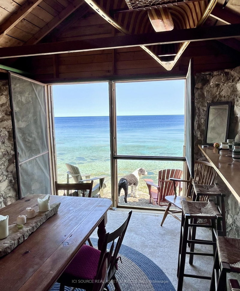 60 Isthmus Bay Road