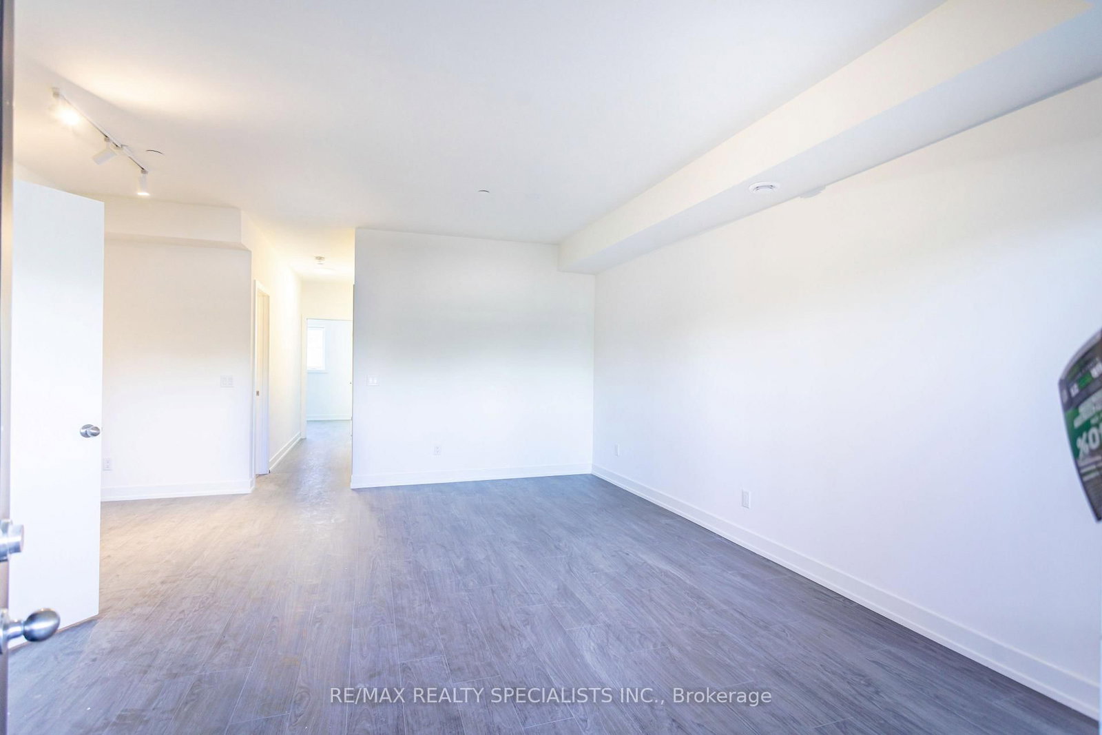16 MELBOURNE Avenue • #106A • St. Catharines, ON photo 6