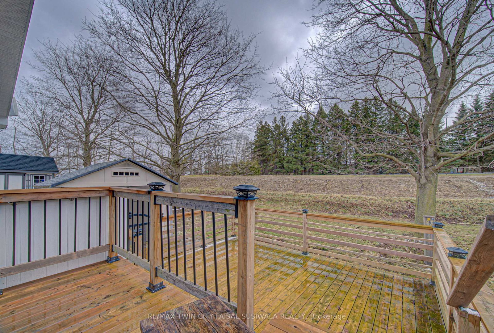 1429 SHEFFIELD Road • #11 • Hamilton, ON photo 10