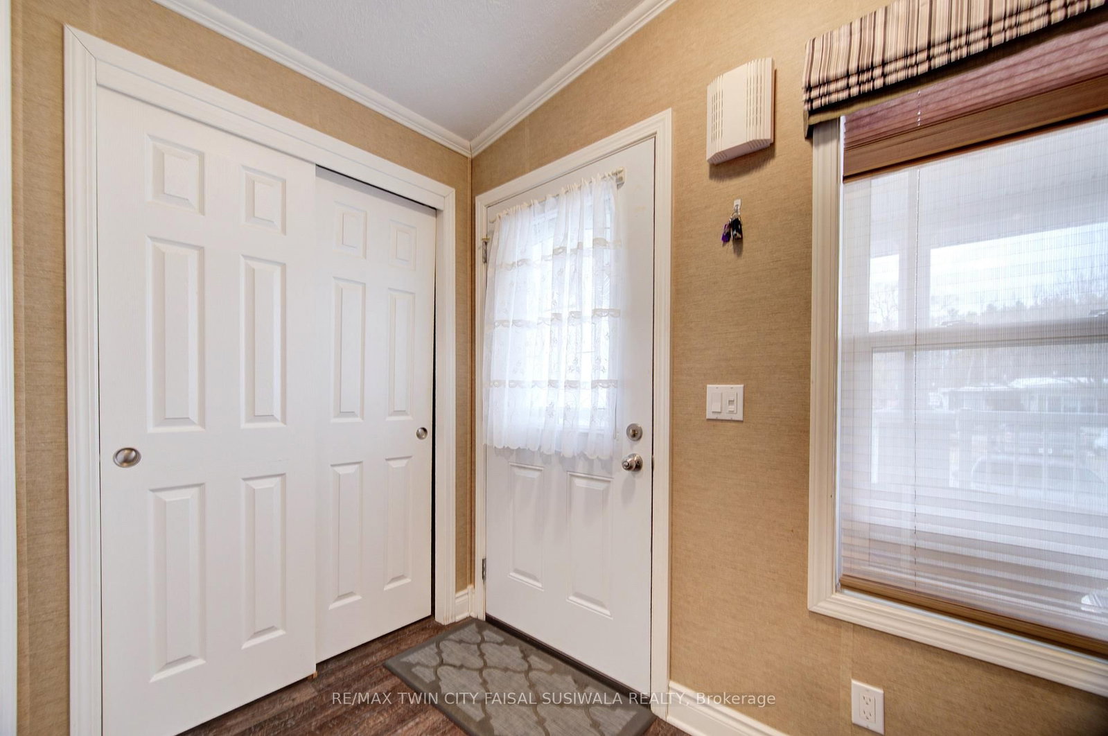 1429 SHEFFIELD Road • #11 • Hamilton, ON photo 11