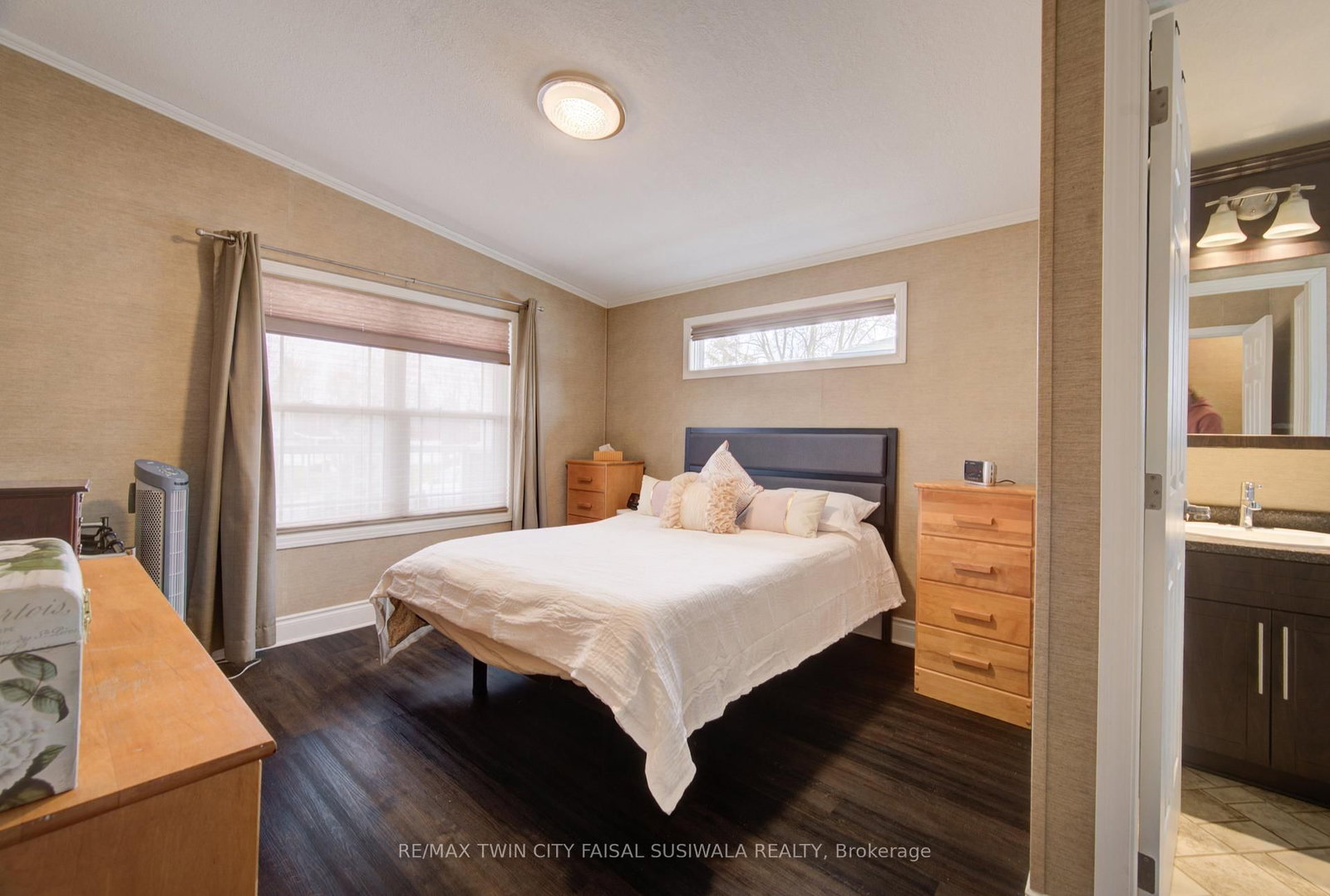 1429 SHEFFIELD Road • #11 • Hamilton, ON photo 19