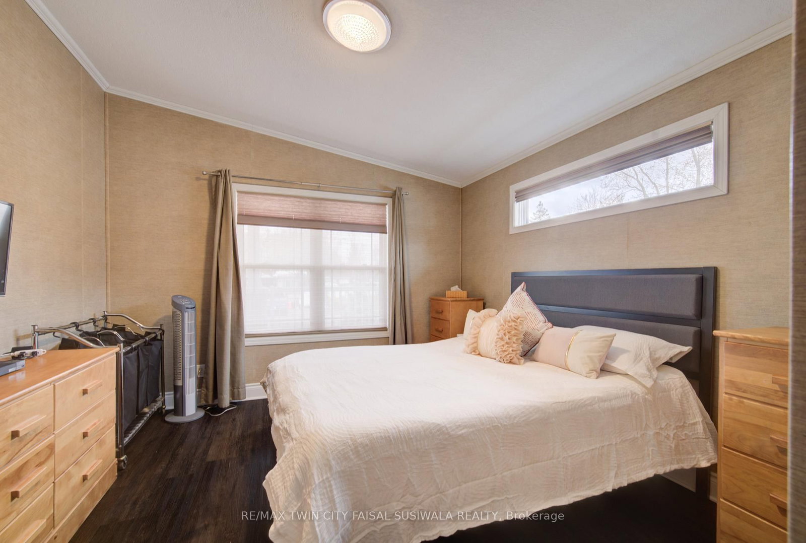 1429 SHEFFIELD Road • #11 • Hamilton, ON photo 20
