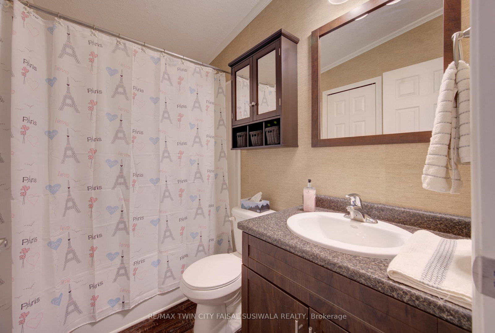 1429 SHEFFIELD Road • #11 • Hamilton, ON photo 22