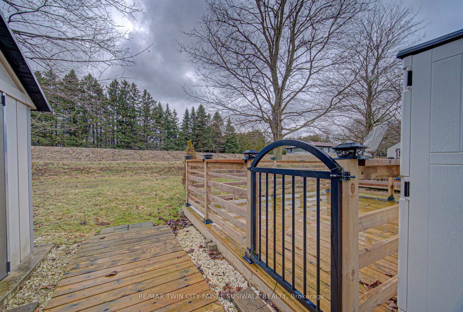 1429 SHEFFIELD Road • #11 • Hamilton, ON photo 6