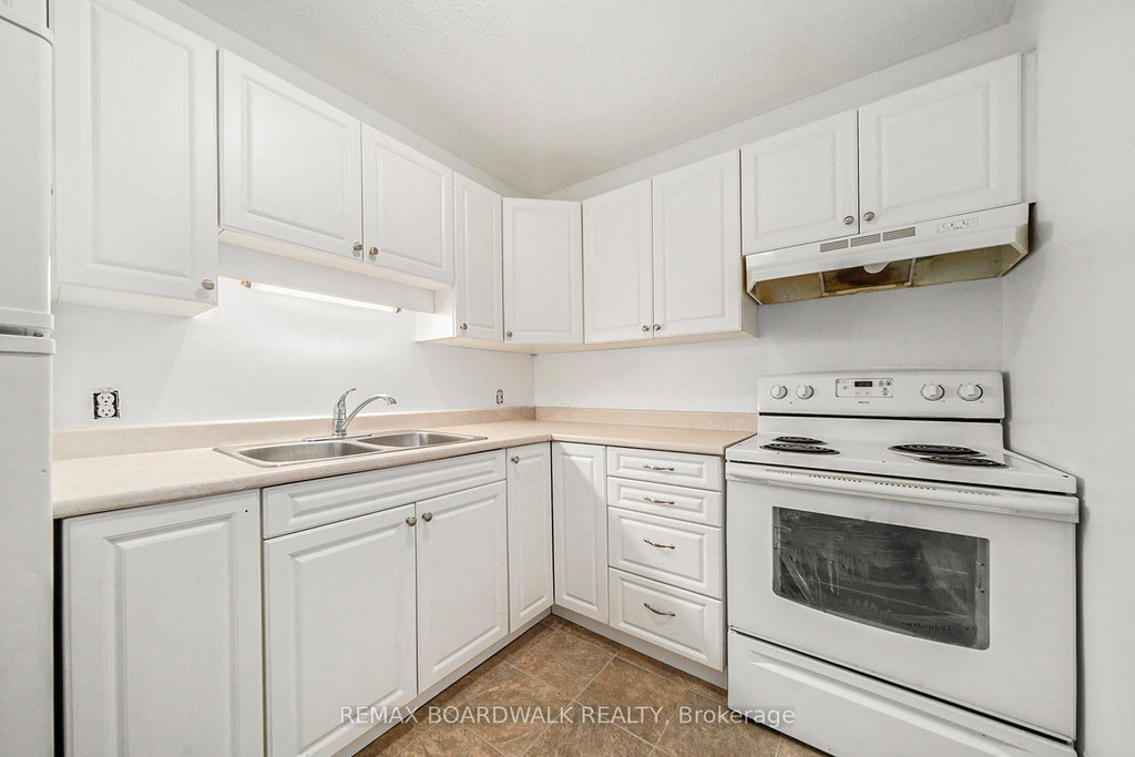 A - 136 Prescott Street 4