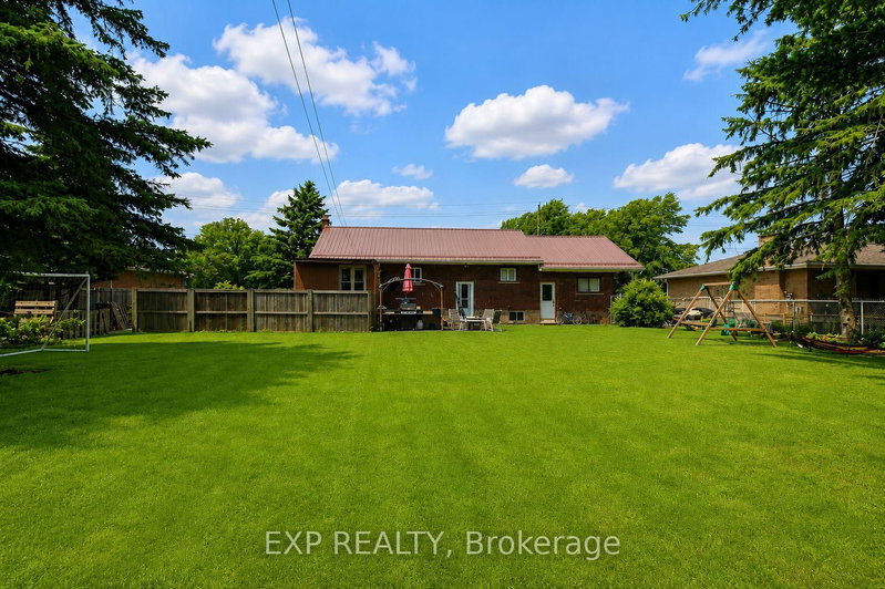 832 Tollgate Road W