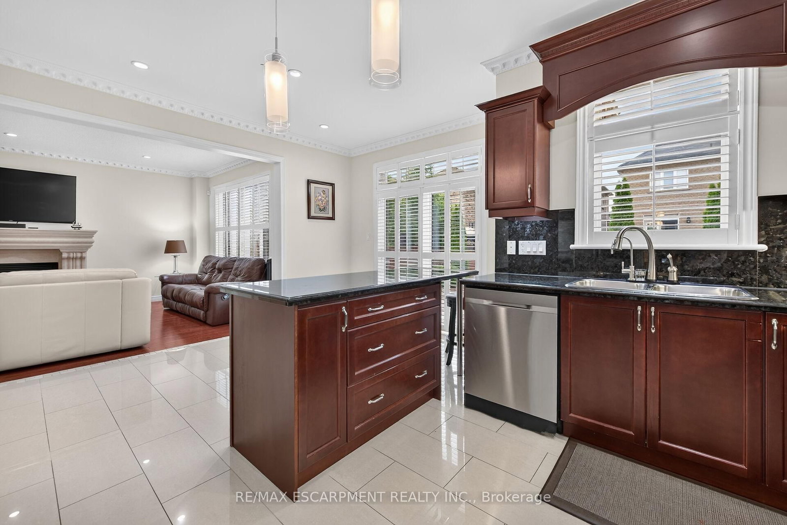 81 Morning Mist Drive • Hamilton, ON photo 16