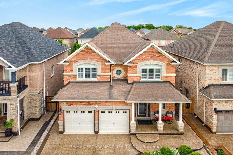 81 Morning Mist Drive