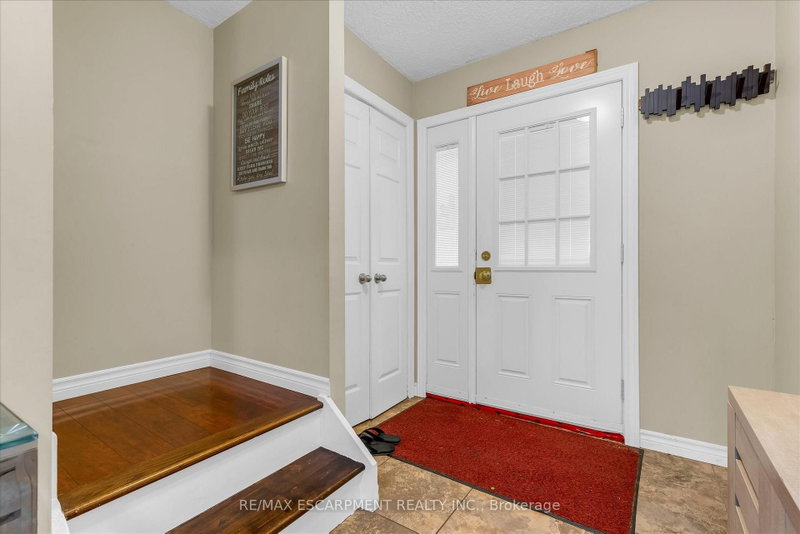 86 Golden Orchard Drive