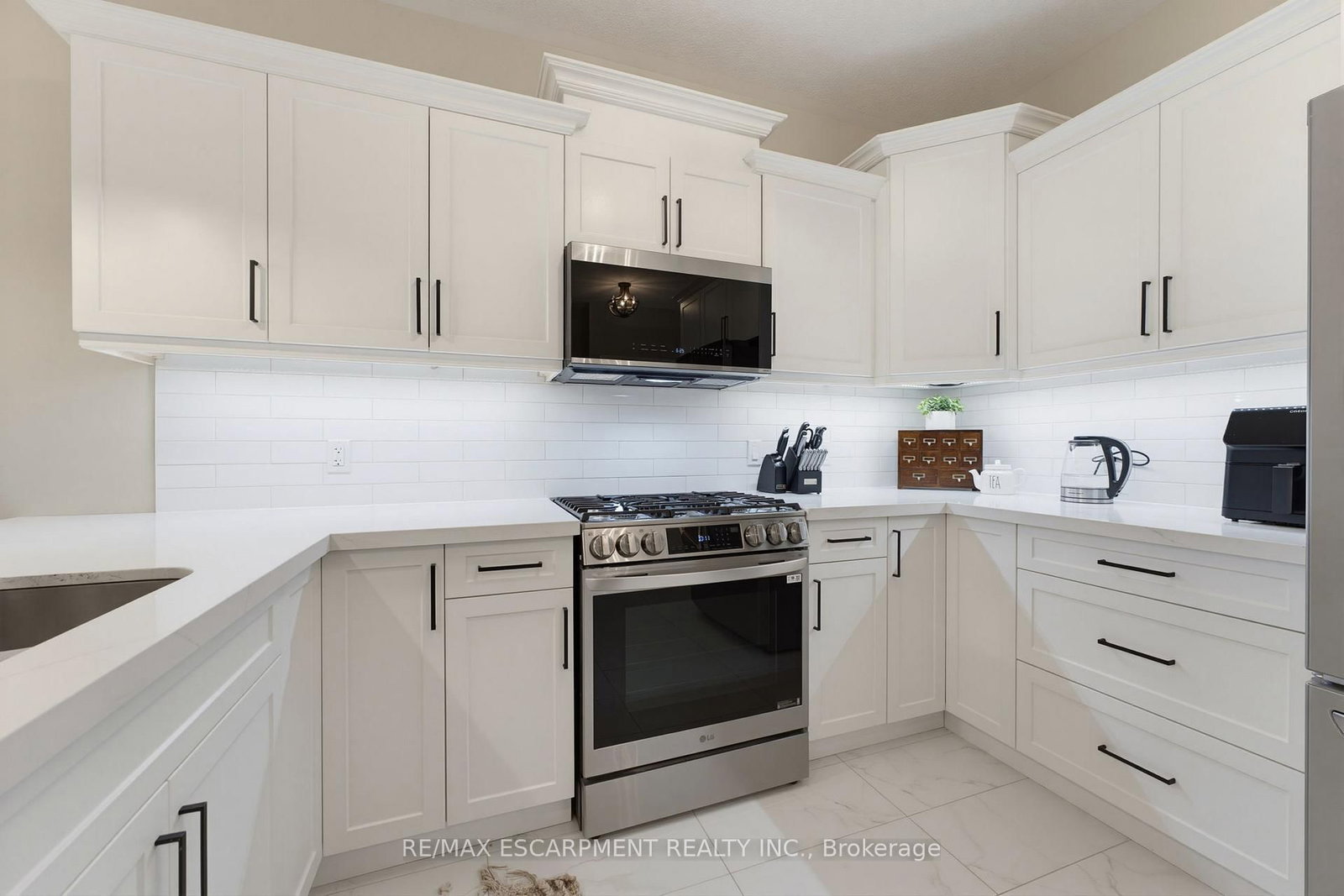 131 Craddock Boulevard • Haldimand, ON photo 12