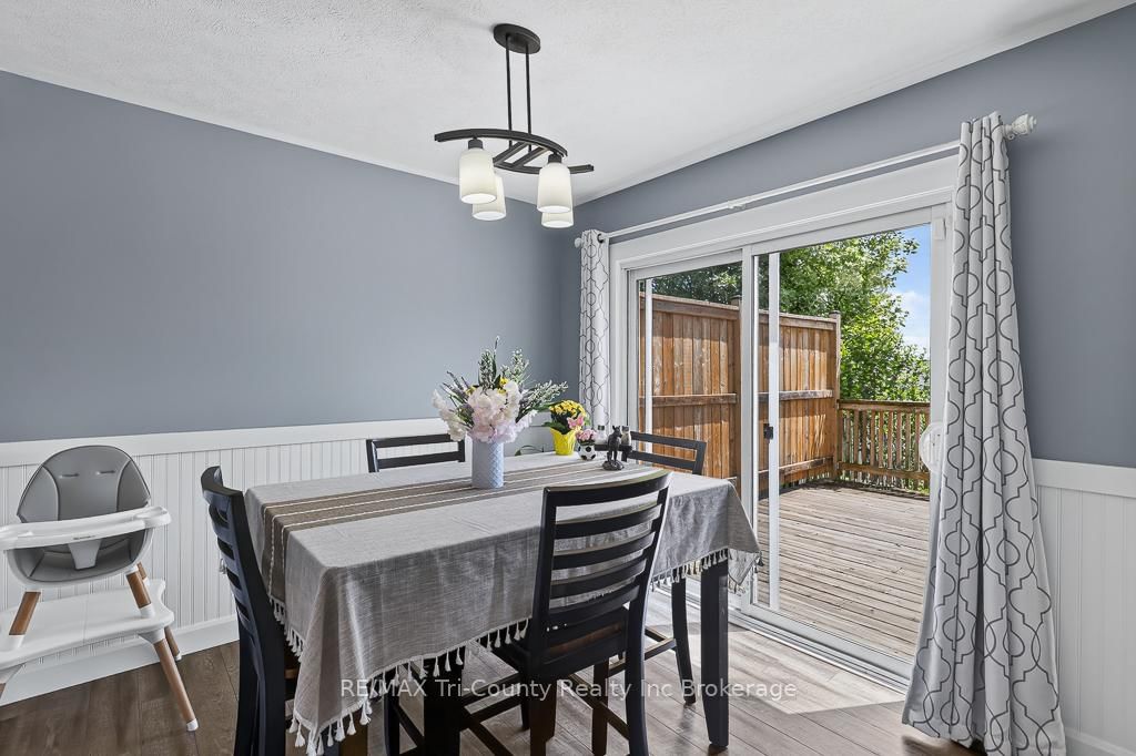 25 Herford Street • Tillsonburg, ON photo 10