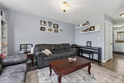 25 Herford Street • Tillsonburg, ON photo 9