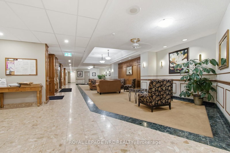 1106 - 7 Gale Crescent N