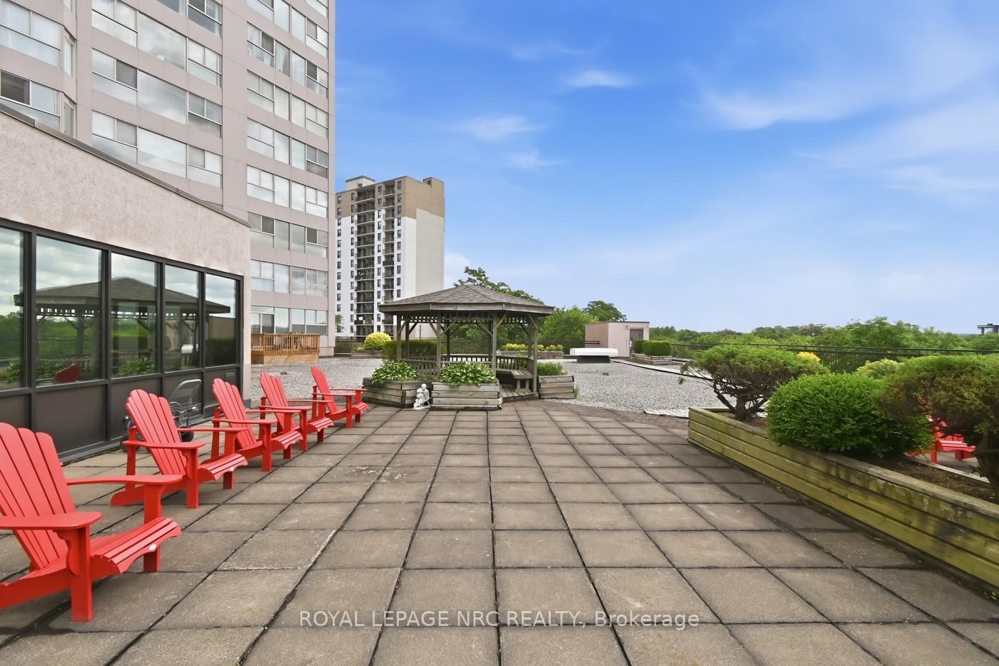 7 N Gale Crescent • #1106 • St. Catharines, ON photo 36