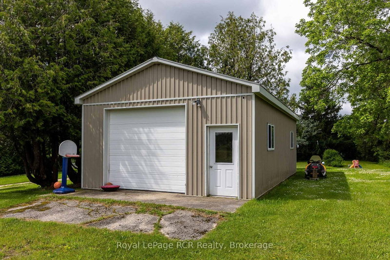 775355 Highway 10
