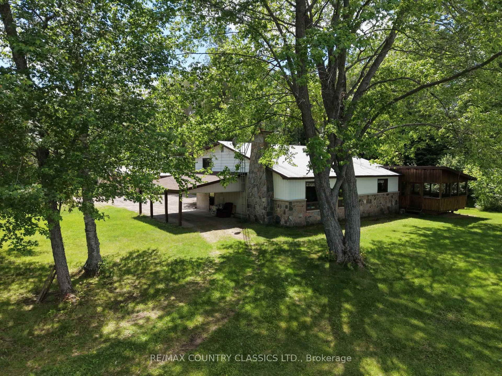 107 Maika Road • Combermere, ON photo 5