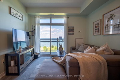 Unit 301 — 35 Southshore Crescent — photo 6