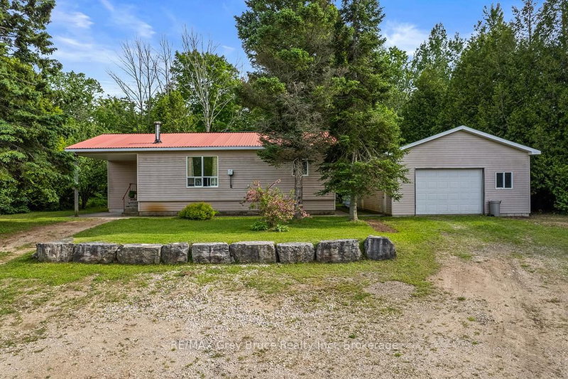 335 Pike Bay Road, Northern Bruce Peninsula