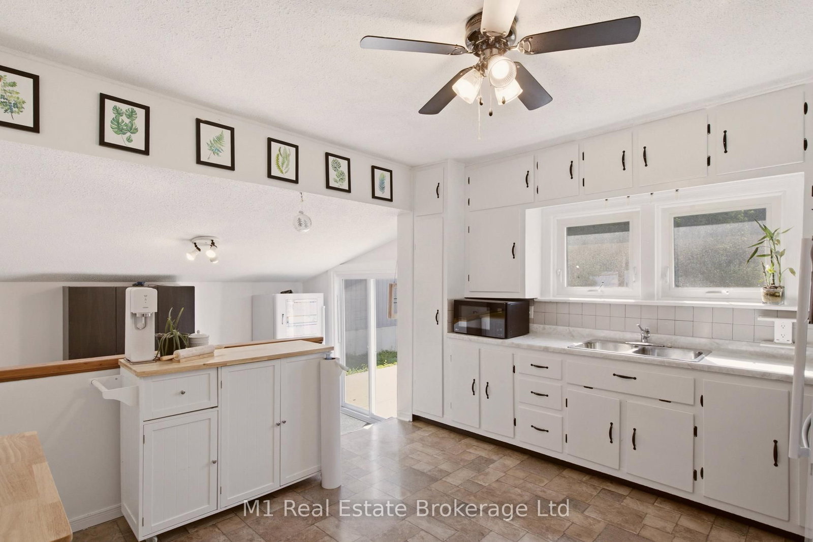204 E King Street • Wellington North, ON photo 11