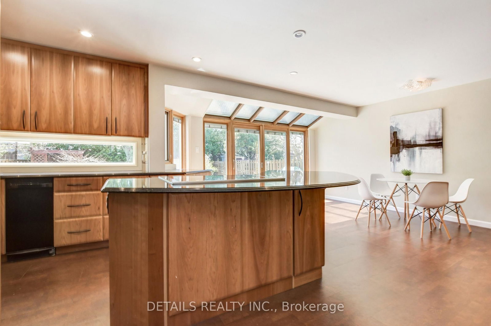 4388 Whittaker Crescent • Gloucester, ON photo 13