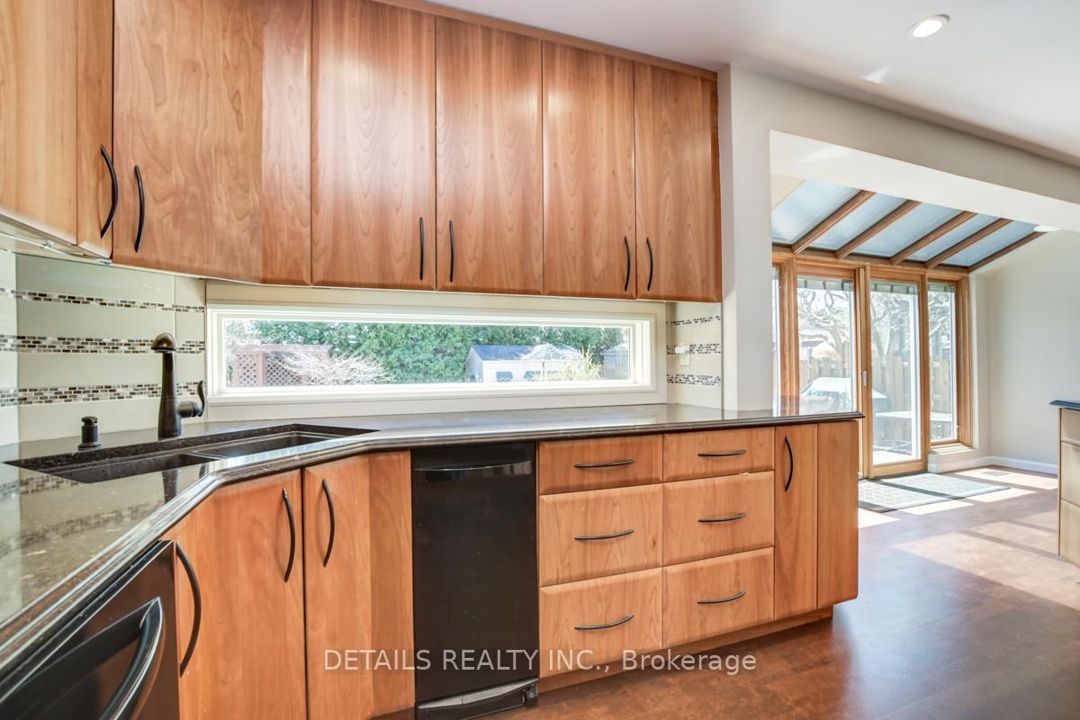 4388 Whittaker Crescent • Gloucester, ON photo 16