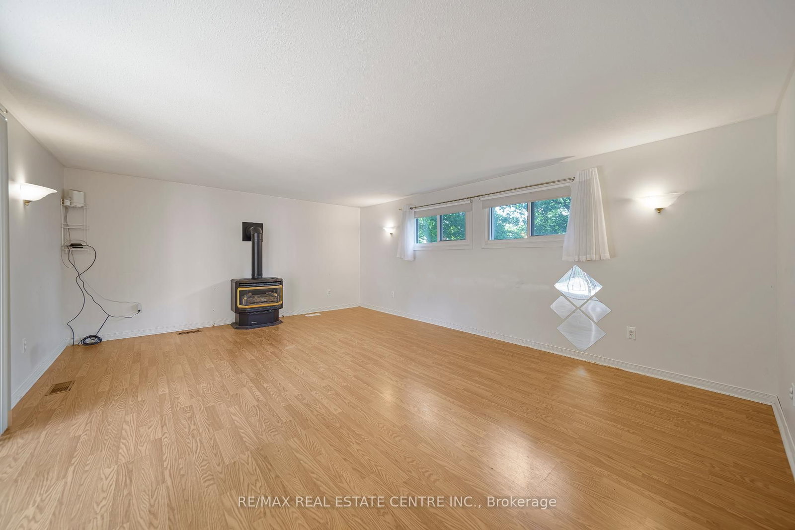 24 Park Street • Aylmer, ON photo 16