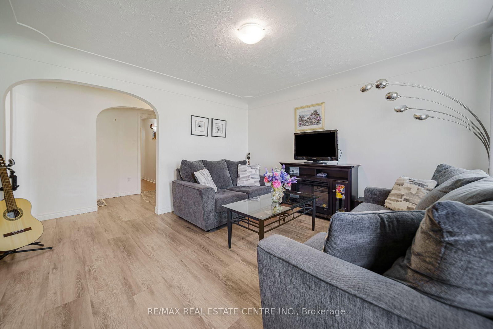 24 Park Street • Aylmer, ON photo 9