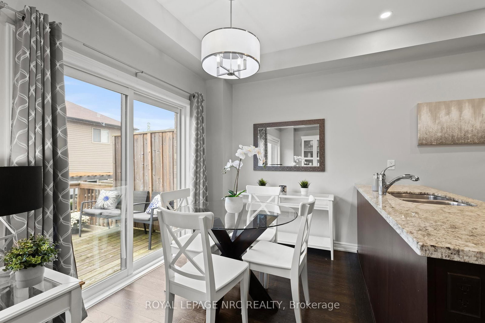 377 Glancaster Road • #15 • Hamilton, ON photo 8