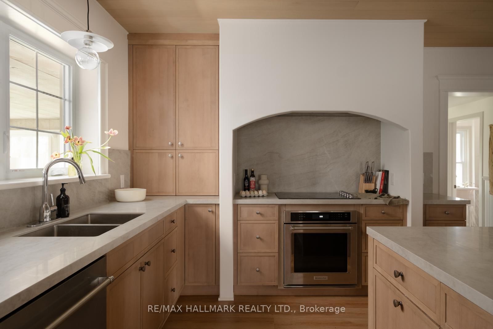 709 Old Milford Road • Prince Edward County, ON photo 12