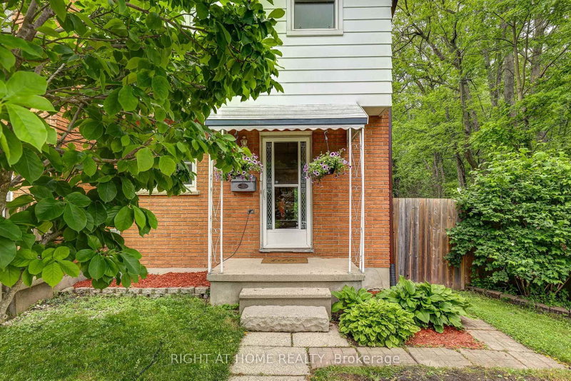 5 - 81 Parkside Drive