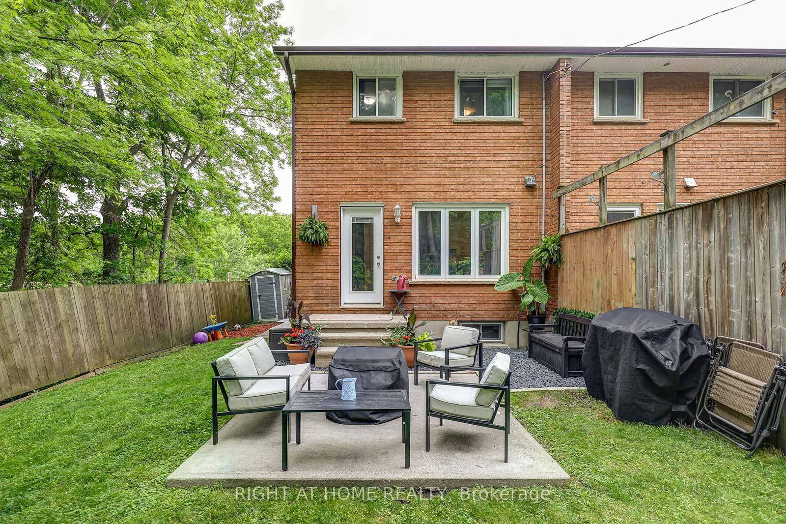 81 Parkside Drive • #5 • St. Thomas, ON photo 23