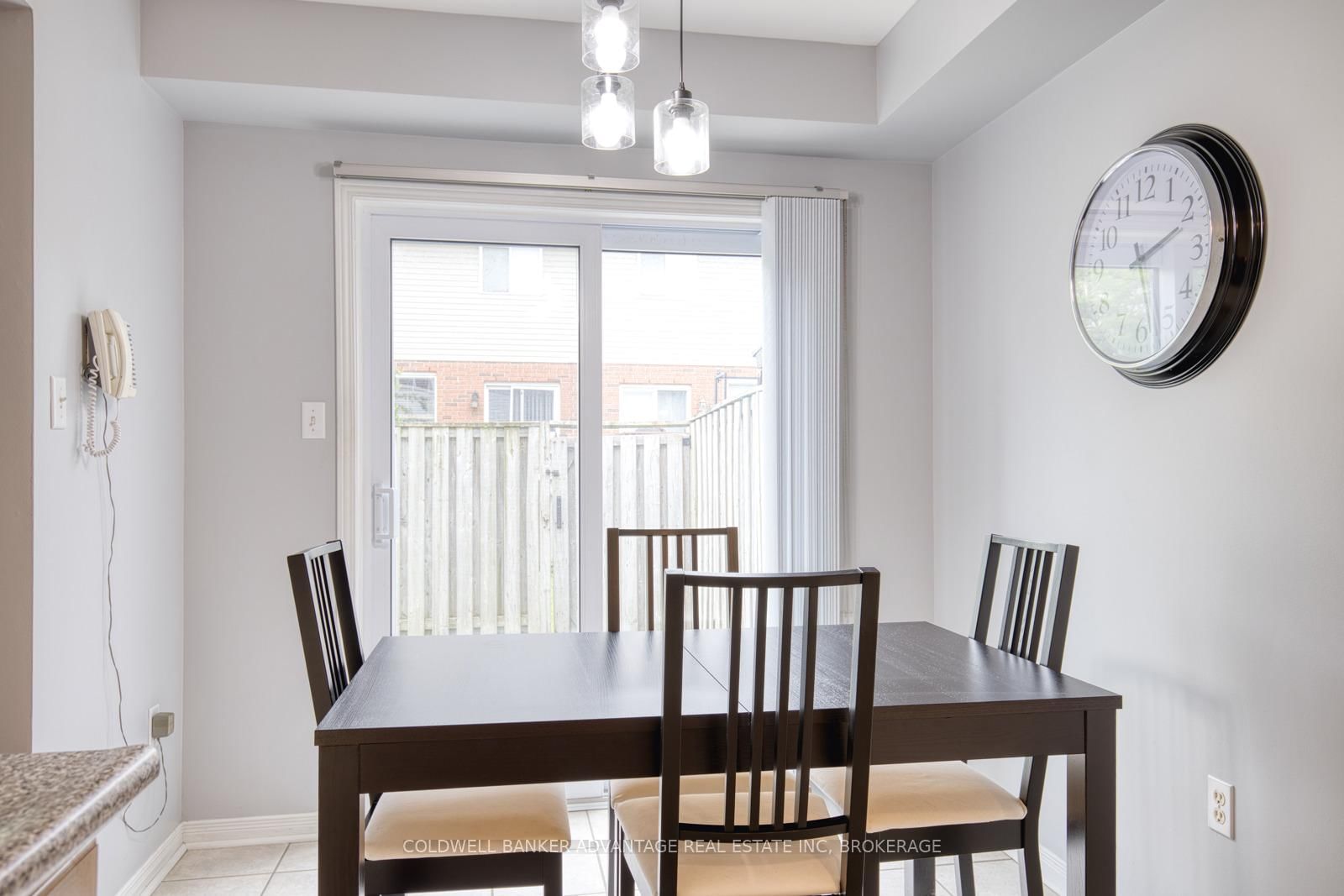 800 Paramount Drive • #2 • Hamilton, ON photo 12