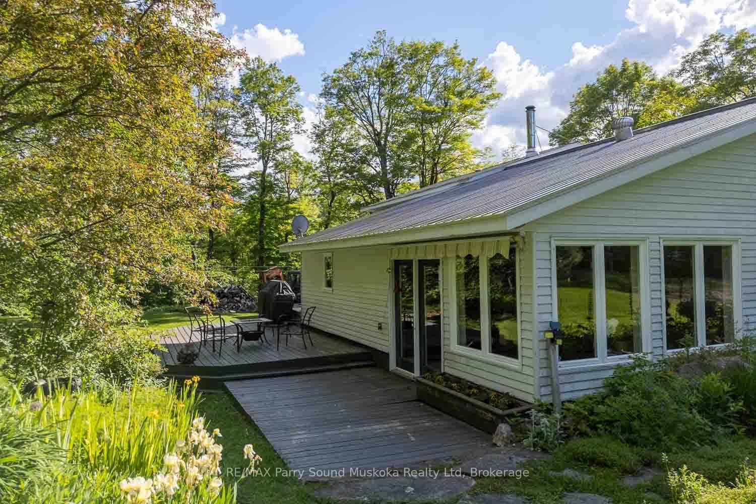 1284 South Horn Lake Road • Ryerson, ON photo 2
