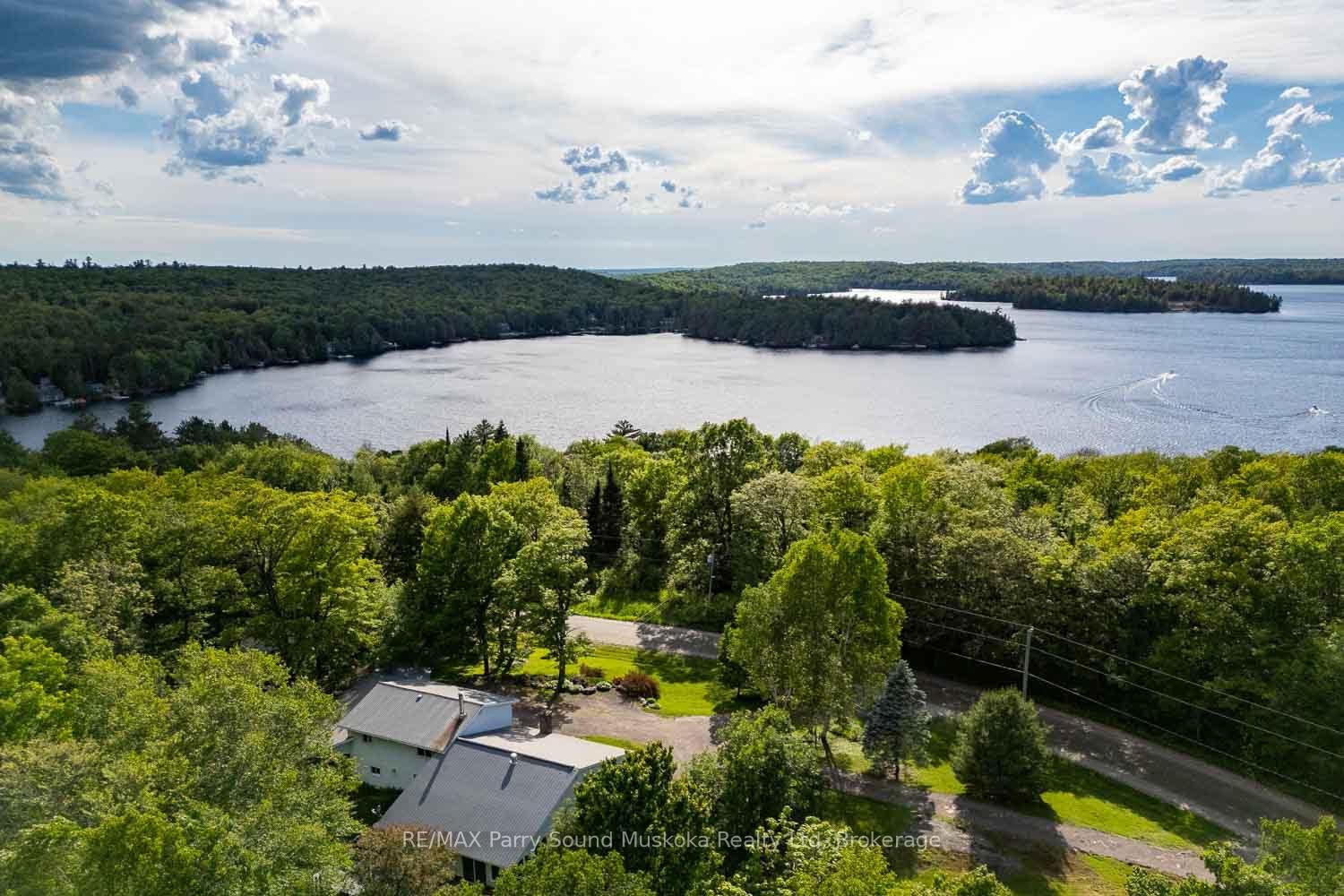 1284 South Horn Lake Road • Ryerson, ON photo 7