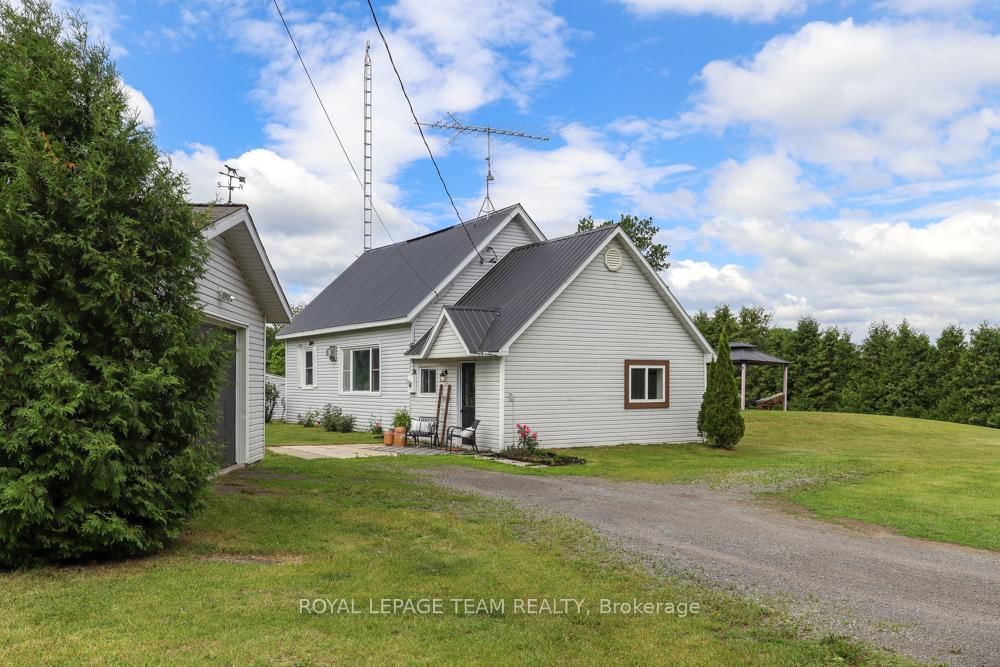 6774 Mcleansville Road • Augusta, ON photo 39