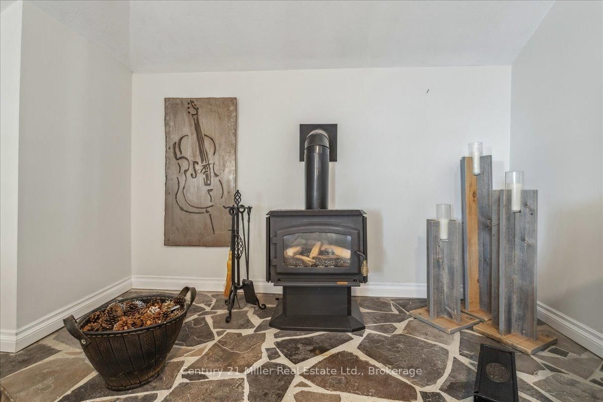 585 Dundas Street E • Hamilton, ON photo 19