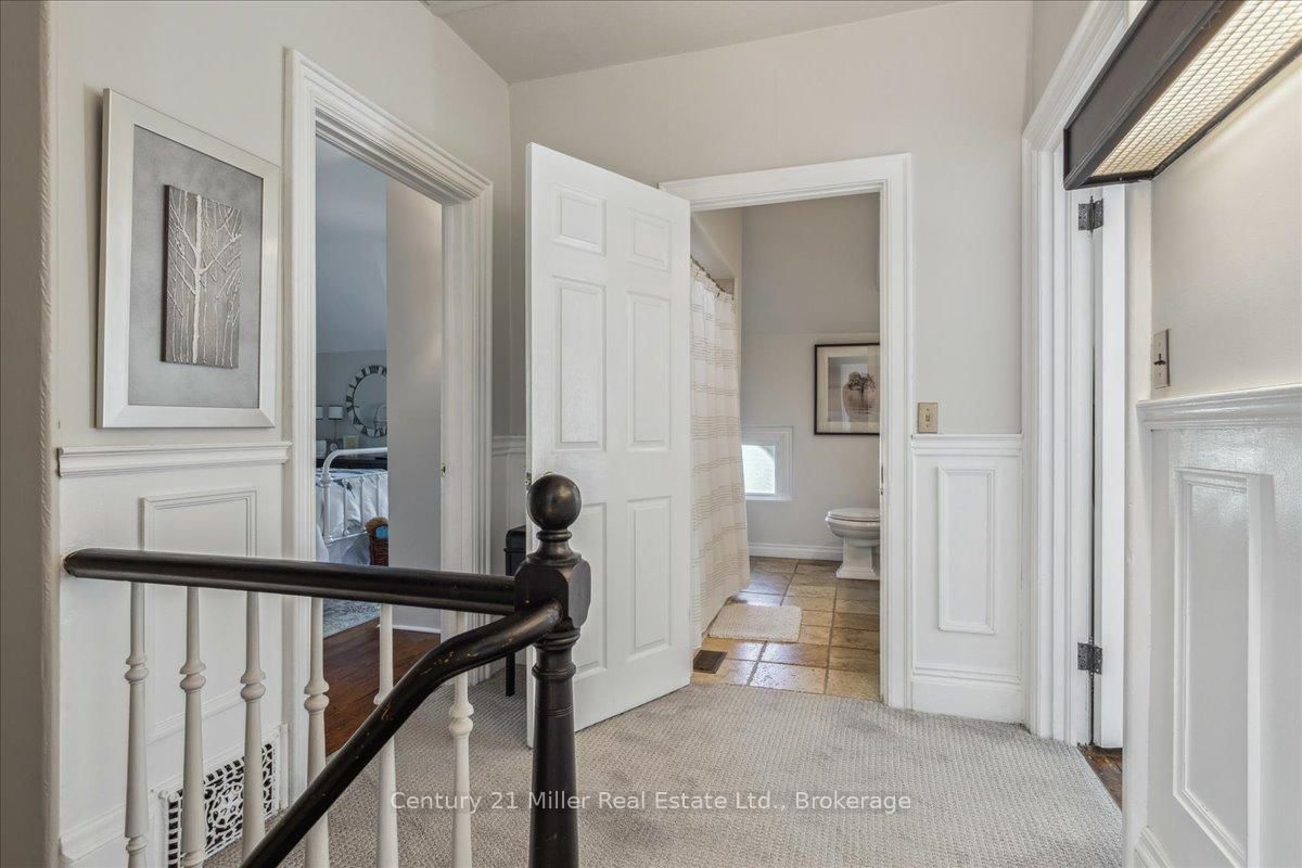585 Dundas Street E • Hamilton, ON photo 21