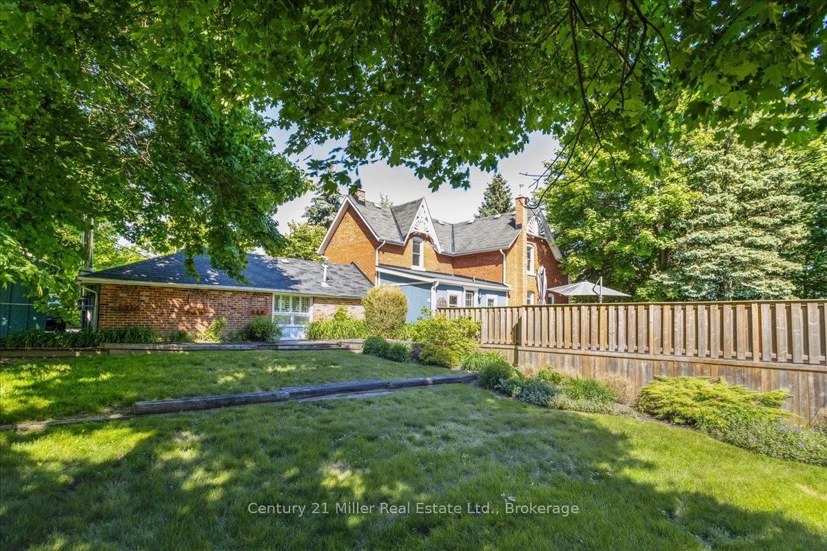 585 Dundas Street E • Hamilton, ON photo 32