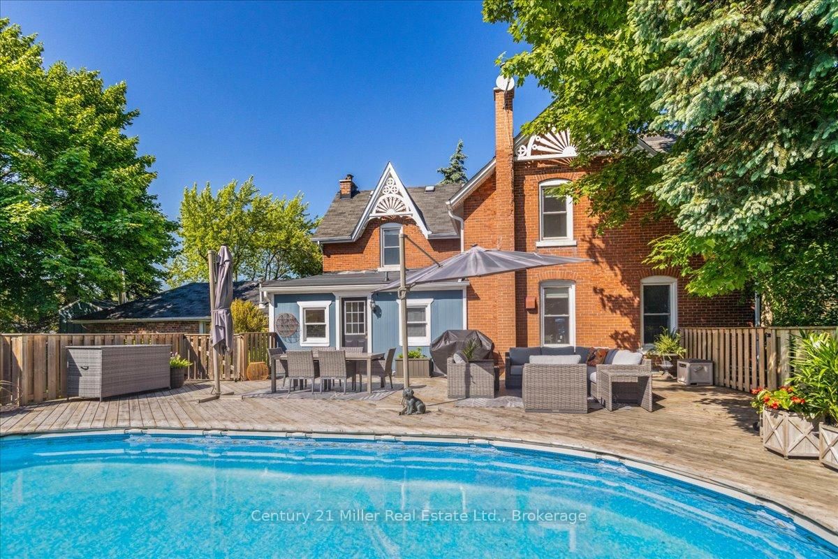 585 Dundas Street E • Hamilton, ON photo 34