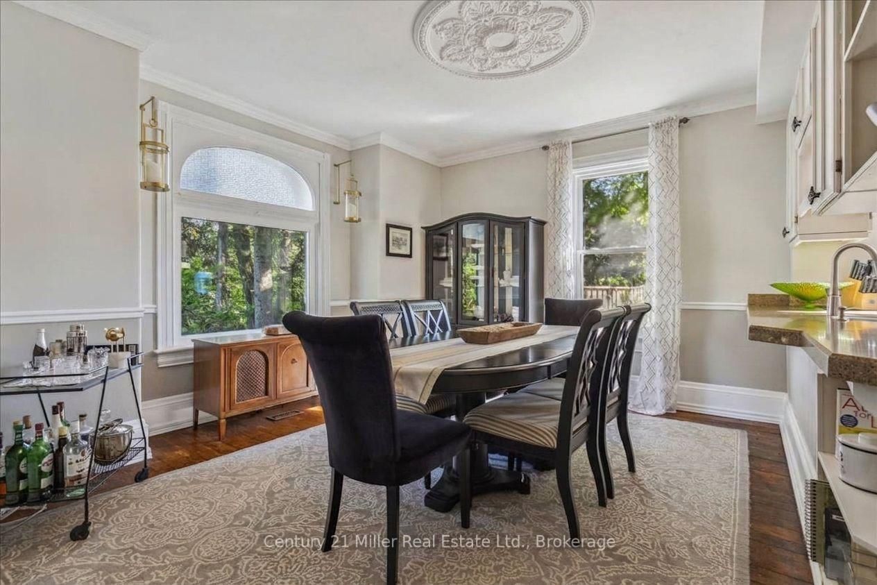585 Dundas Street E • Hamilton, ON photo 9