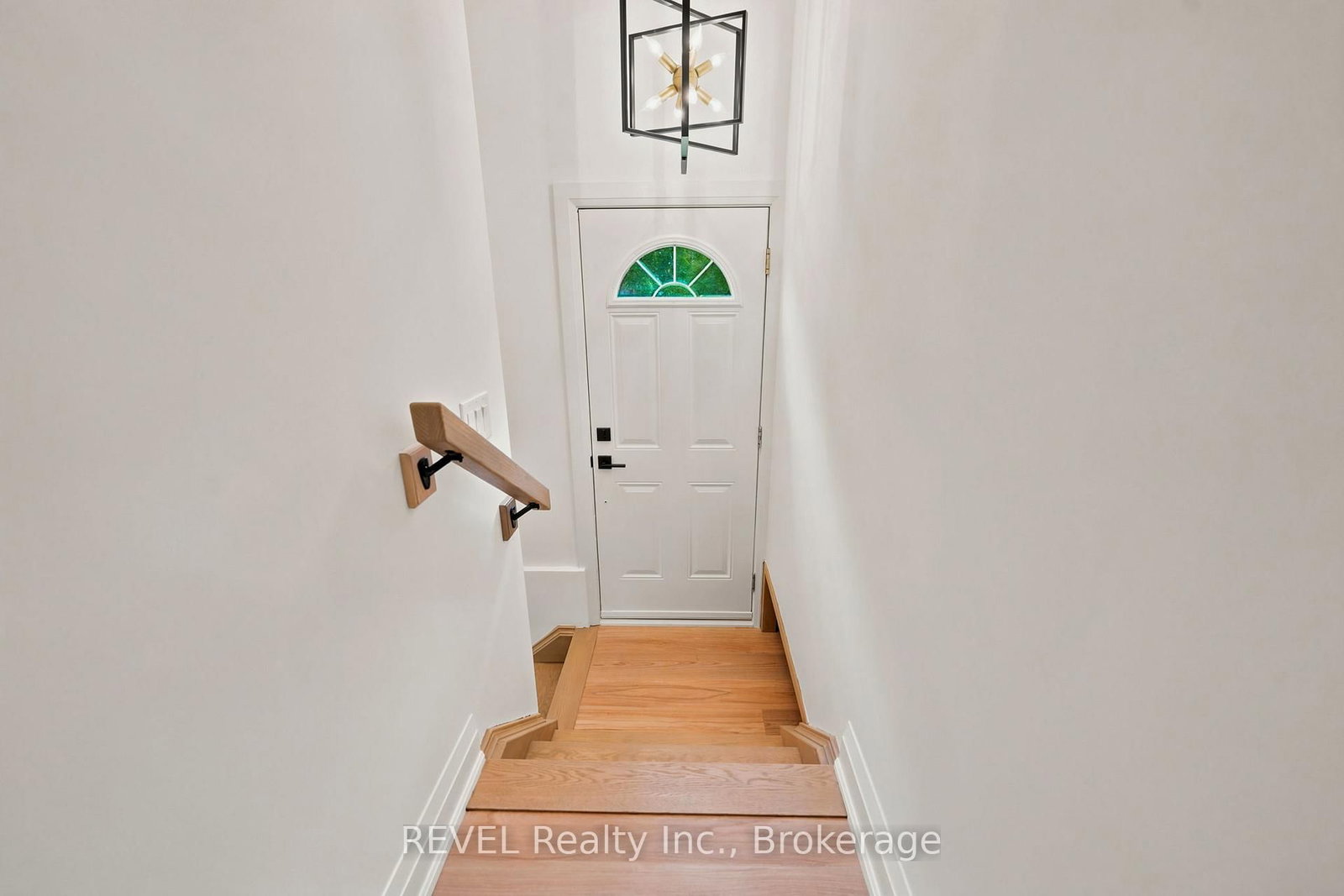 72 Prince Charles Drive • St. Catharines, ON photo 17