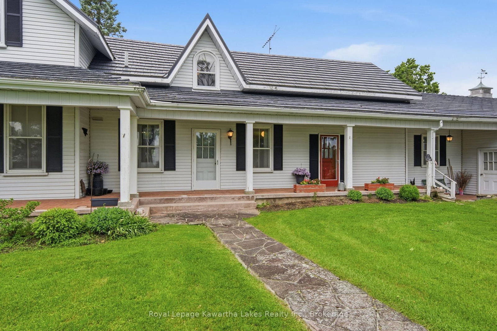 136 Oliver's Road • Kawartha Lakes, ON photo 8