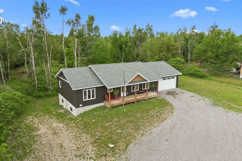86 Ellwood Crescent