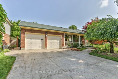 1221 GLENORA Drive