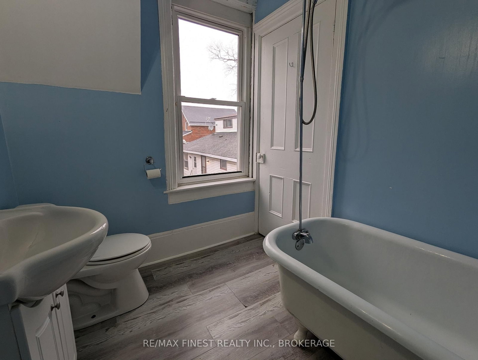 11 Bridge Street • #west • Greater Napanee, ON photo 10