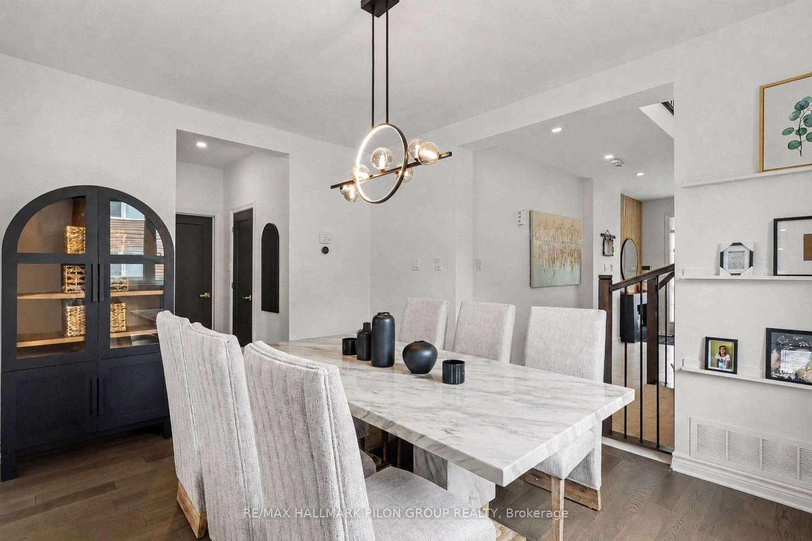 368 Hepatica Way • Ottawa, ON photo 10