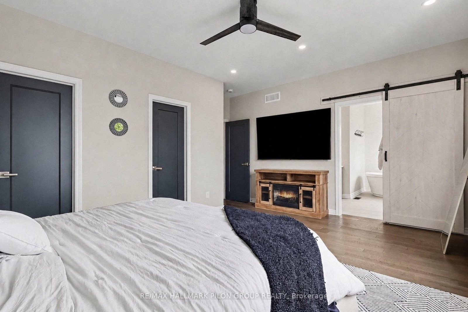 368 Hepatica Way • Ottawa, ON photo 15