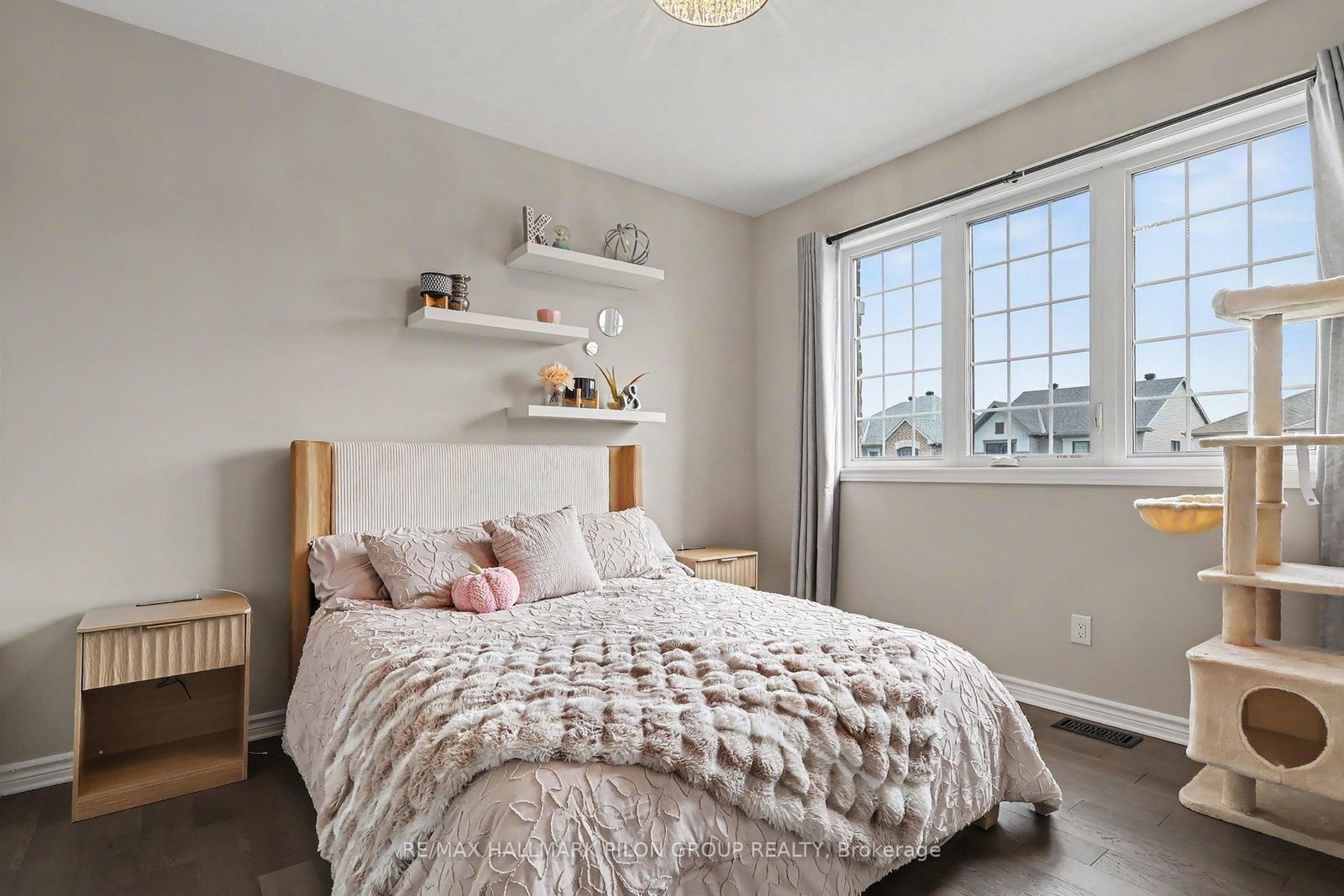 368 Hepatica Way • Ottawa, ON photo 18