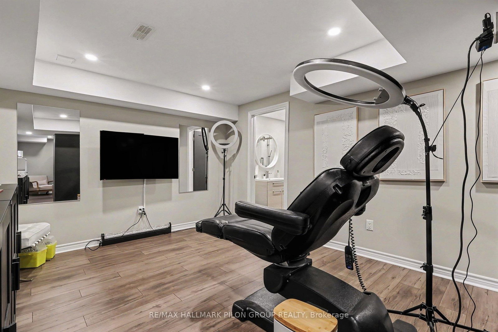 368 Hepatica Way • Ottawa, ON photo 24